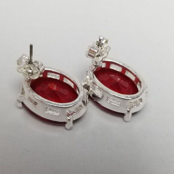 Vintage Red Oval Rhinestone Stud Earrings, Prong Set Silver Tone, Estate - Picture 4 of 7
